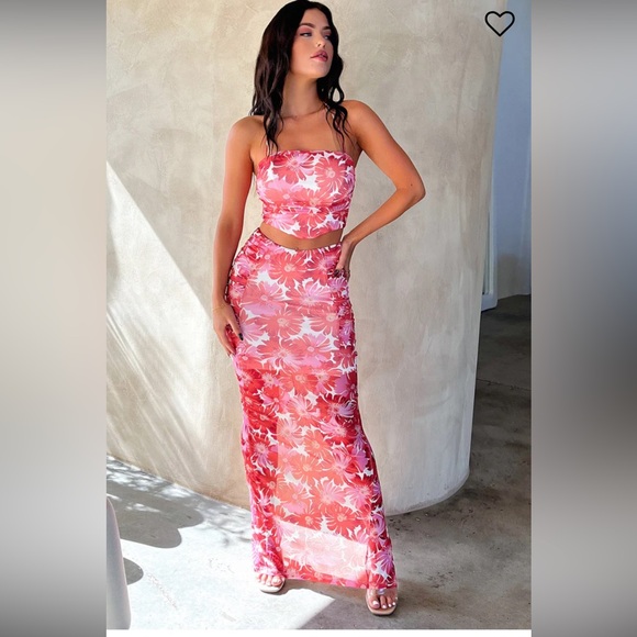 Hello Molly Floral Skirt Set - Picture 2 of 8